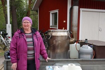 Sopan keitti ja tarjoili Irmeli Ikonen