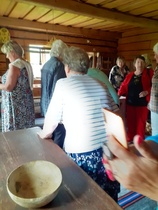 Pirtissä Marja,Ritva ym