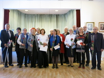 Mitalistit ja ruusun saaneet yhteiskuvassa