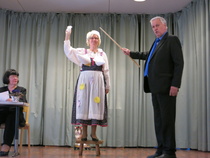 Sääkartta Anneli Mellin, Meteorologi Mauri Myrsky ja vasemmalla Uutisankkuri Eila Hälisevä